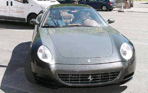 穆帥開(kāi)豪車加盟皇馬 價(jià)值200萬(wàn)全球僅60輛