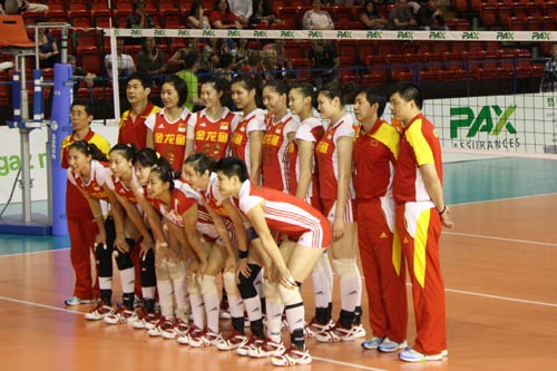 瑞士女排精英賽：中國隊直落三局戰勝波蘭