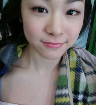 金妍兒素顏?zhàn)耘恼掌毓? style=