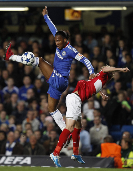 歐冠：米蘭壓哨失球平皇馬 切爾西全勝提前出線