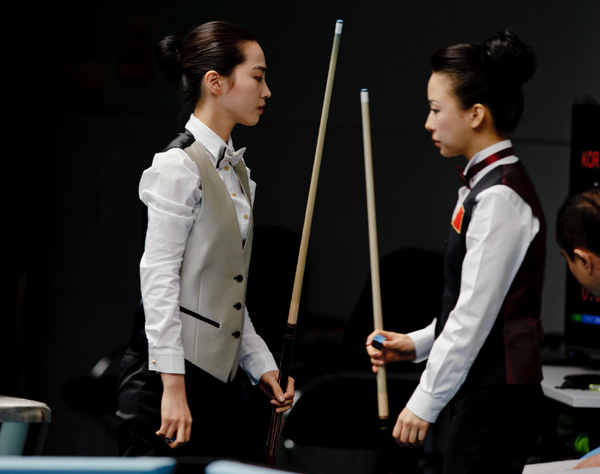 美式九球上演中韓“美女大戰”